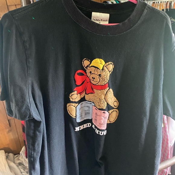 Teddy fresh “Need a hug” t shirt, size medium - Picture 1 of 2